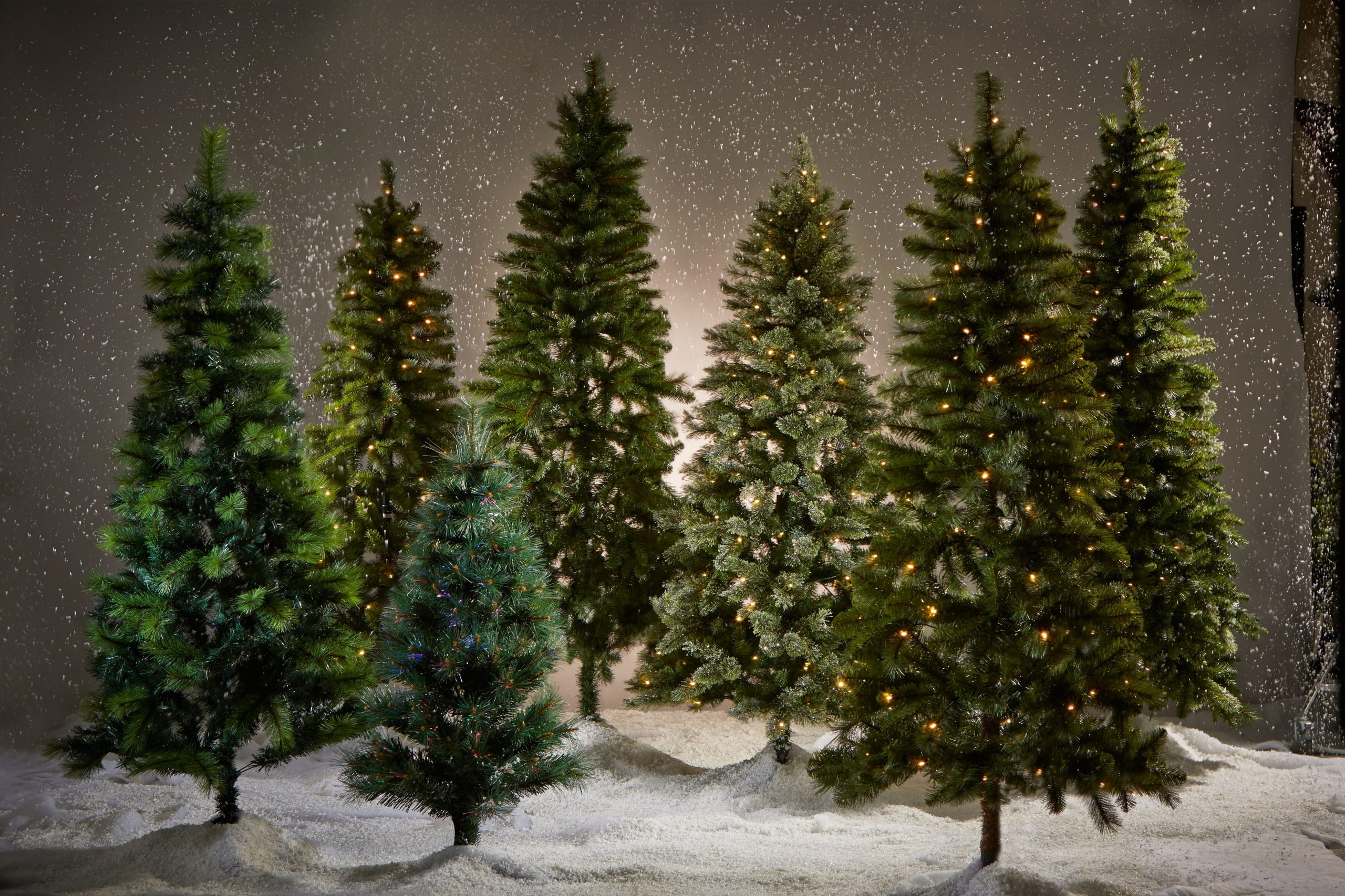 Праздничная Радость: Как и Где Купить Елку в Актобе